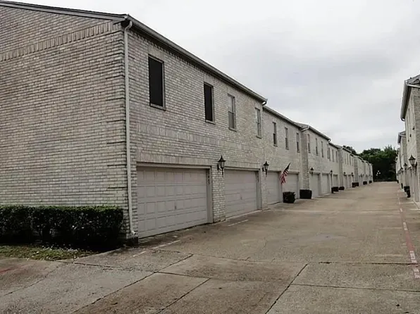 17465 Red Oak Dr #7465, Houston, TX 77090