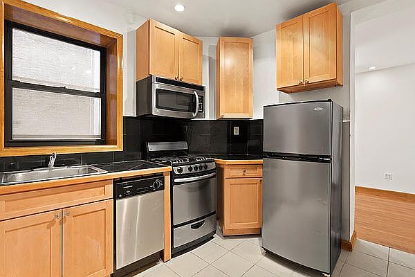 1st image of 56 Macdougal St APT 7