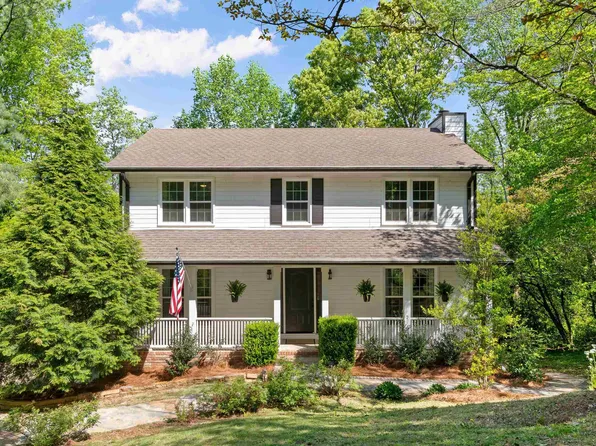 2231 Mill Run Cir, Birmingham, AL 35226