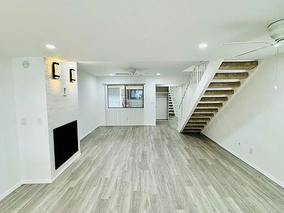 3rd image of 2715 Abbot Kinney Blvd Unit 14