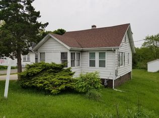 2110 N Green Bay Rd, Waukegan, IL 60087