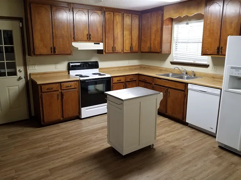 754 Silver Maple Dr — Photo 7
