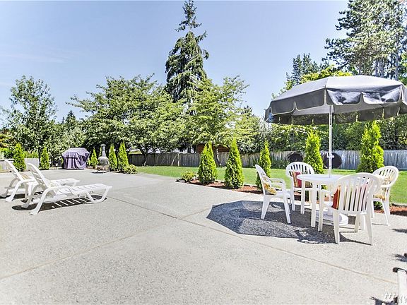 2nd image of 7606 142nd Ave NE