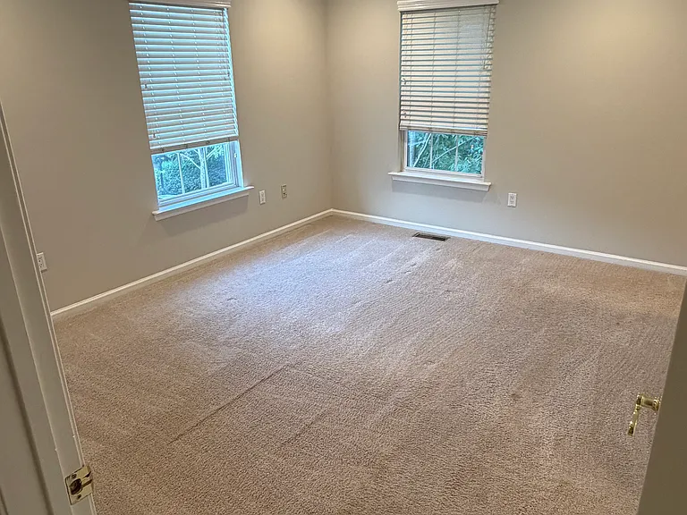408 Lantern Dr #115 — Photo 18