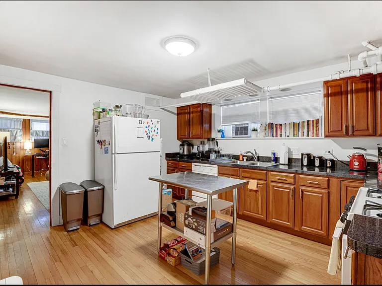 109 S Maple Ave #OAK — Photo 6