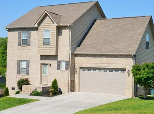 4110 Oakstone Ln, Knoxville, TN 37918