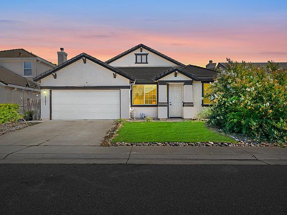 3rd image of 8281 Glendon Way