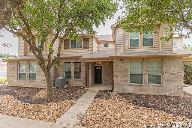 1st image of 2536 Grayson Way