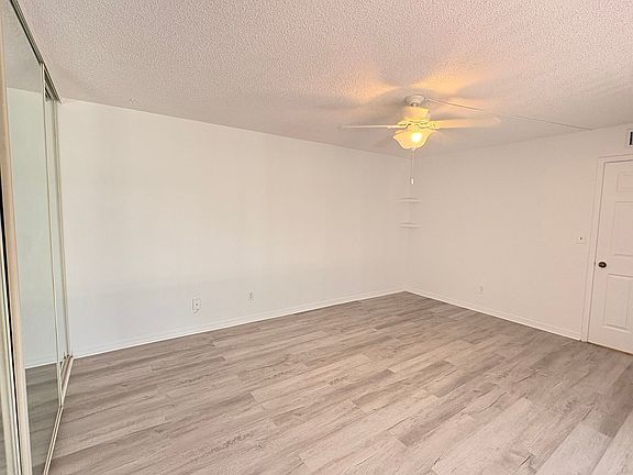 5th image of 5584 Malt Dr APT 4