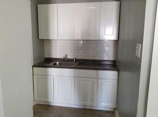 79 Van Nostrand Ave APT 3, Jersey City, NJ 07305