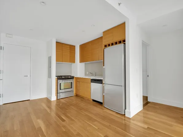 150 Fourth Avenue image 3 of 15