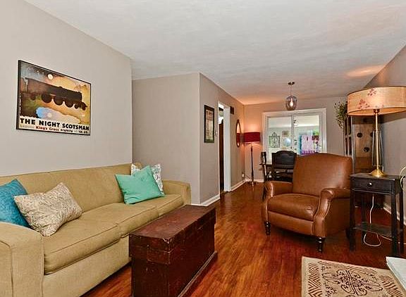 4th image of 957 Briarton Dr