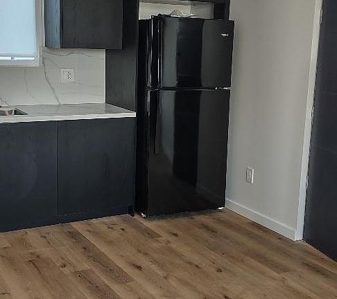 4th image of 16905 3/4 Ardmore Ave