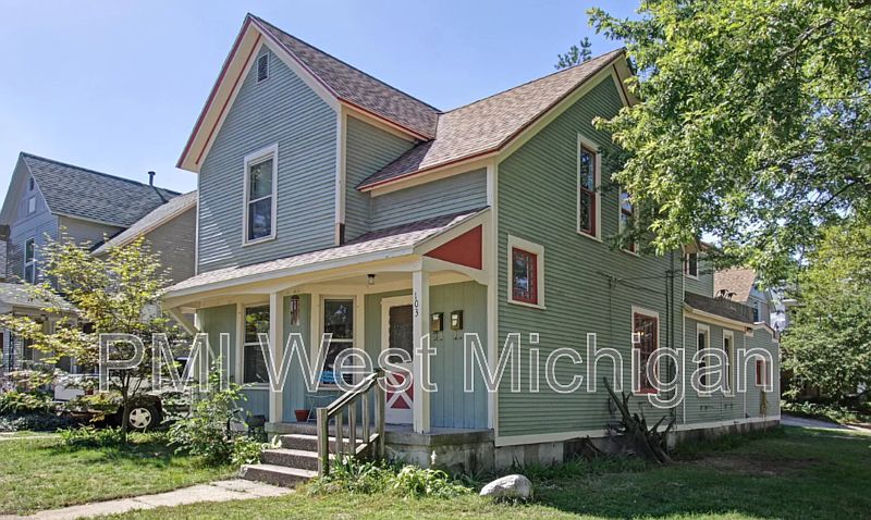 1st image of 103 Fitzhugh Ave SE #1