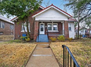 7611 Rosedale Dr, Saint Louis, MO 63121