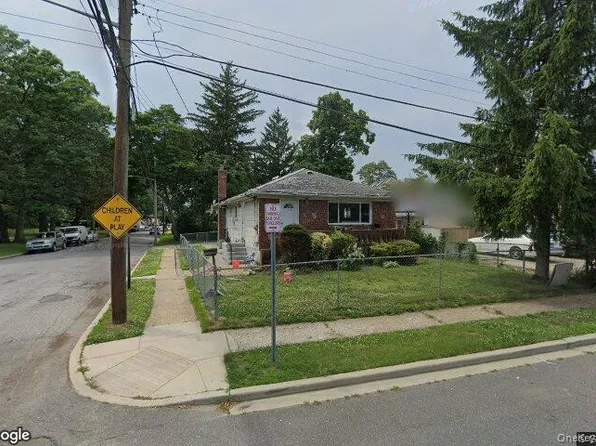 120 Newbold Avenue, Valley Stream, NY 11580