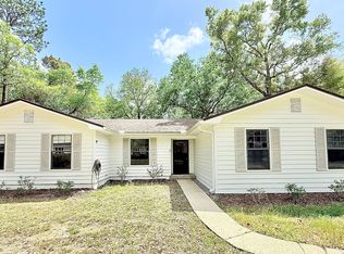 5949 Rolling Greens Dr, Milton, FL 32570