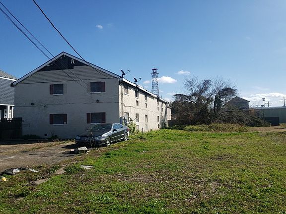 2nd image of 1318 S Salcedo St
