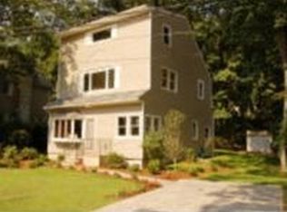 52 Upper Lakeview Ave, Ringwood, NJ 07456