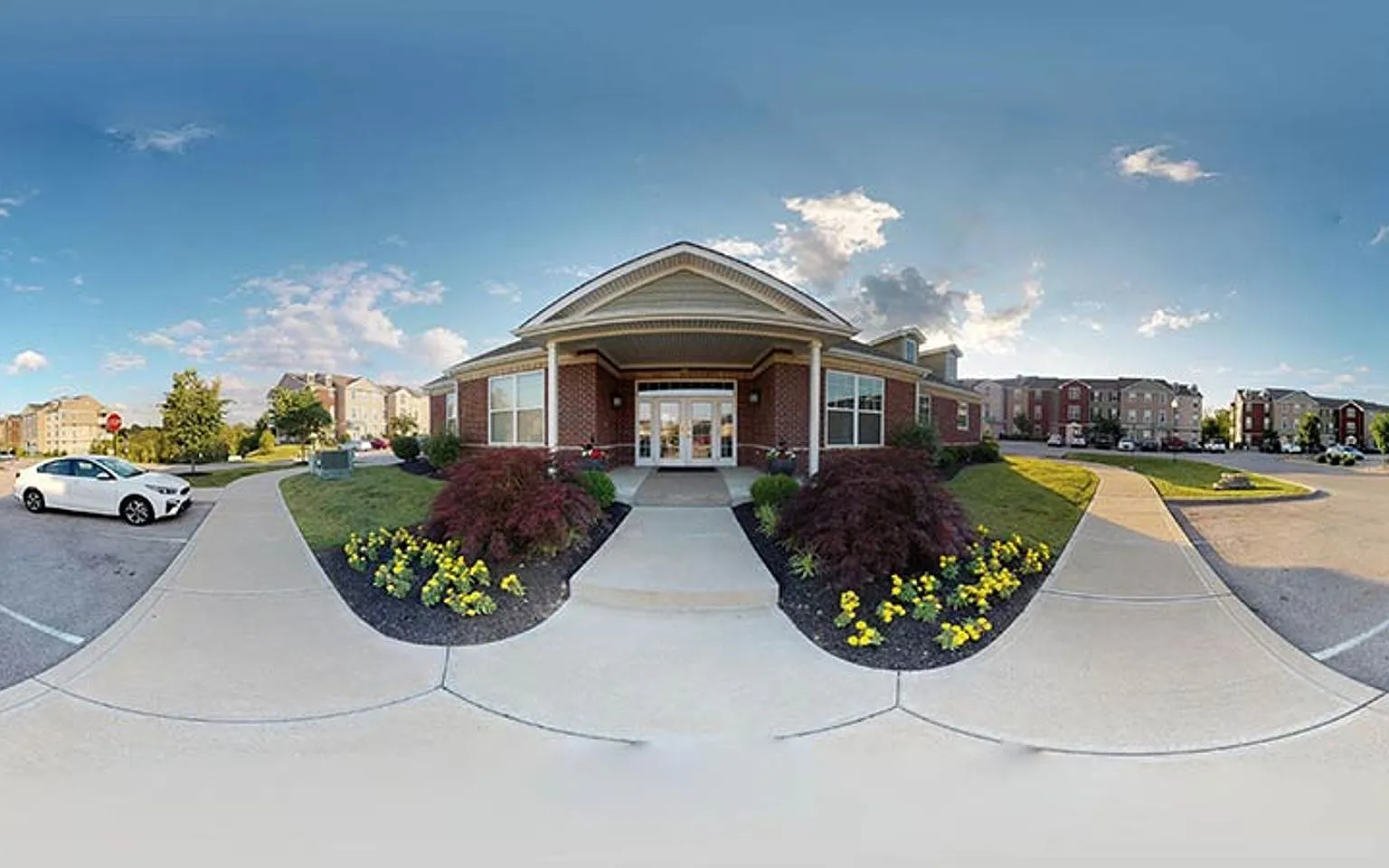 Overlook Apartments - OVL — Photo 2