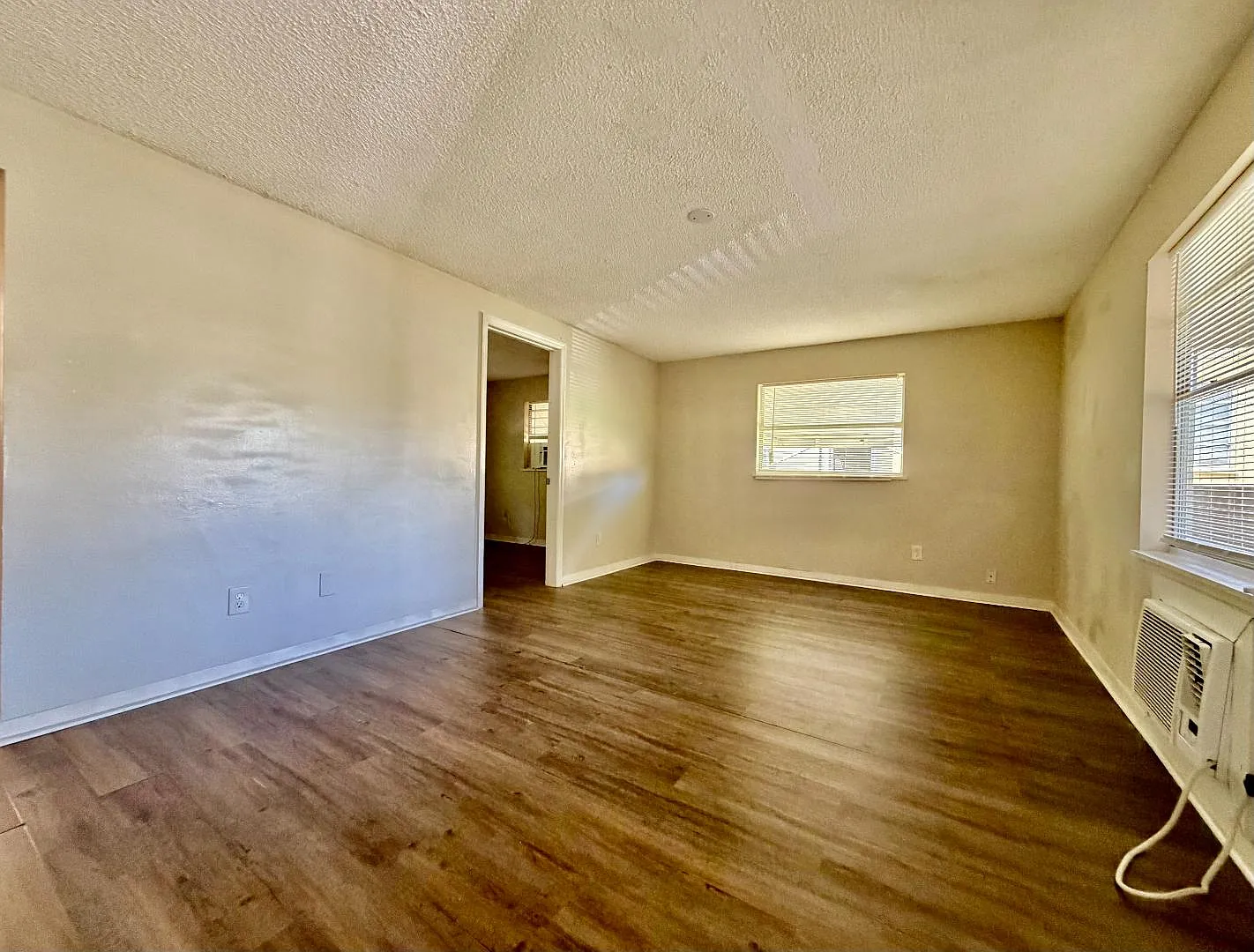 3618 N Scenic Hwy — Photo 2