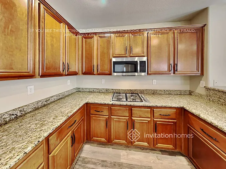 9052 Palomino Park Ct — Photo 10