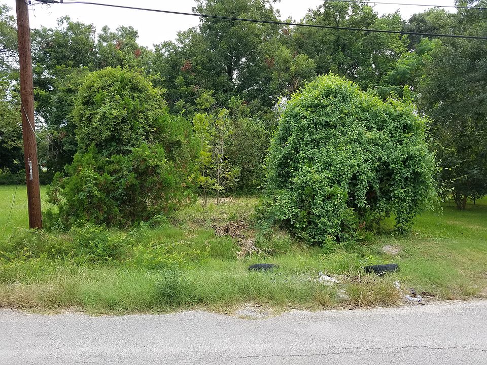 2nd image of 5619 Finch St