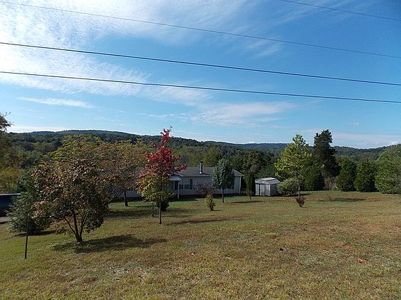 3rd image of 145 Sycamore Ln