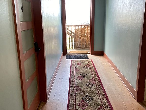 2nd image of 1120 Finnegan Way APT 5