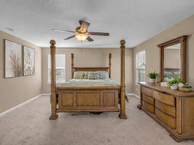 1615 Bel Riposo Ln — Photo 10