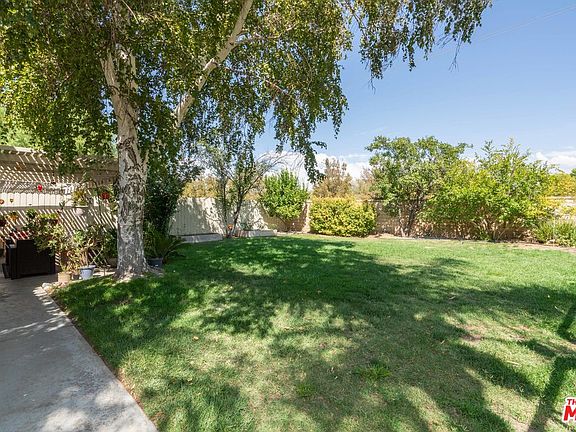 4th image of 25854 Estaban Dr