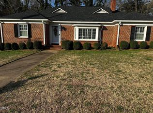 122 Lakeview Dr, Henderson, NC 27536