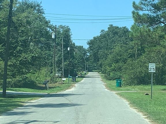 4th image of 5570 Mardanne Dr