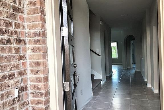 2nd image of 785 Vista Gardens Dr
