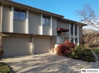 6638 S 110th St, Omaha, NE 68137