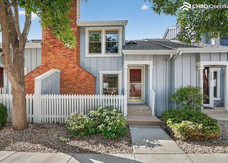 Fully Furnished Townhome in Colorado Springs, CO