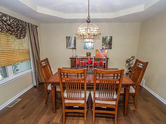 4th image of 1514 Pebble Beach Ave