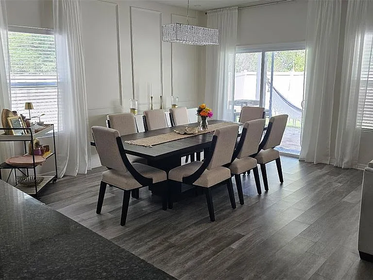 8380 SW 58th Pl — Photo 5