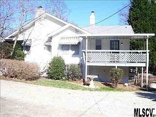 3rd image of 713 S College Ave