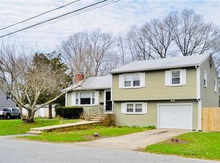 69 Apple Tree Ct, North Kingstown, RI 02852
