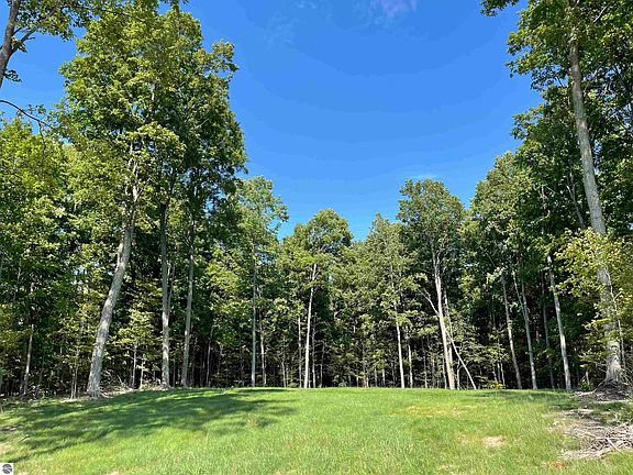 4th image of 5072 Paradise Ranch Rd