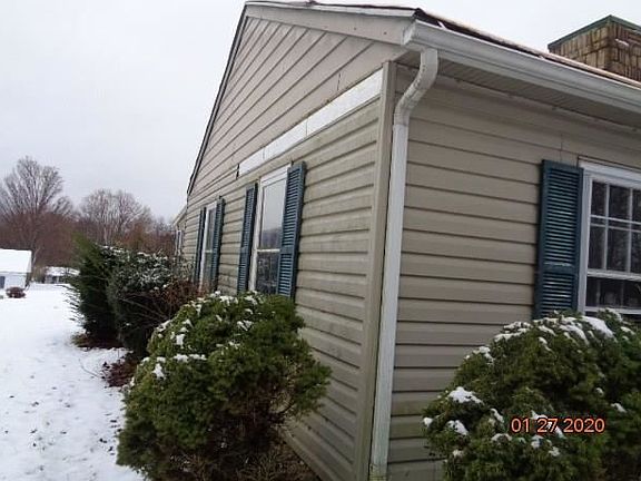3rd image of 12204 Woodland Dr