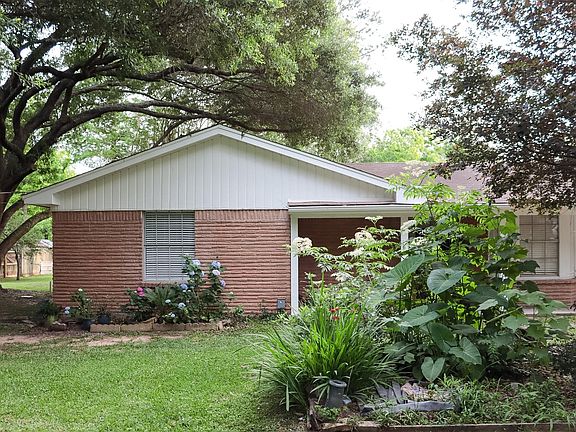 4th image of 8815 Kerr Dr