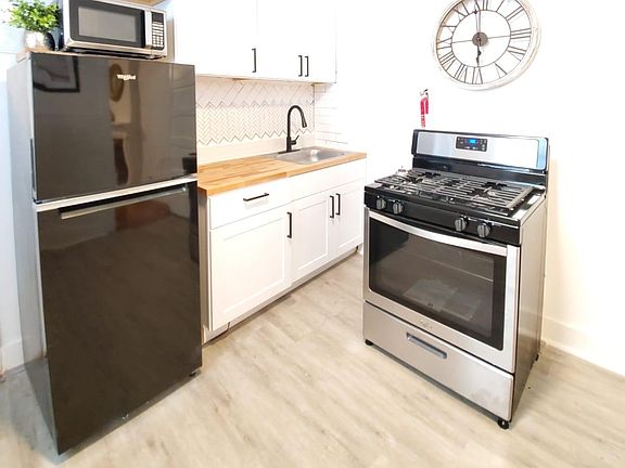 3rd image of 2026 Delachaise St