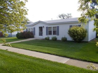 510 Custer Ave, Curtis, NE 69025