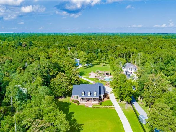 3901 Scenic Dr, Mobile, AL 36605
