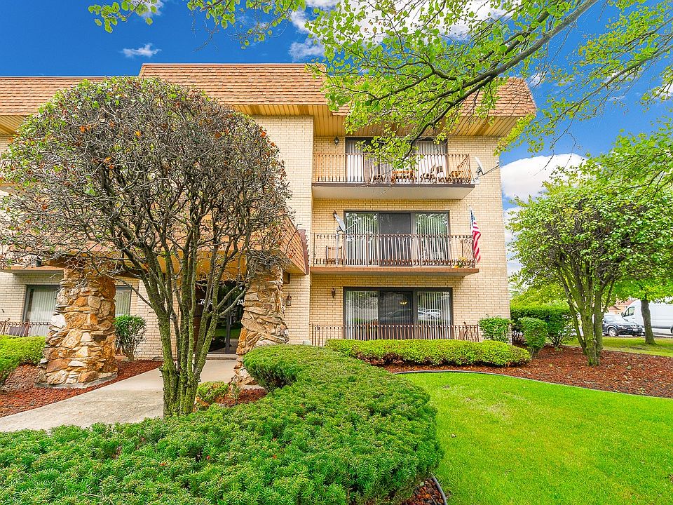 1st image of 7437 Ponderosa Ct Unit 1