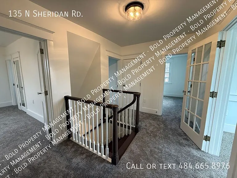 135 N Sheridan Rd — Photo 10