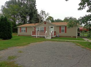 9354 Pembroke Oak Grove Rd, Oak Grove, KY 42262