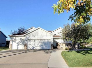 634 17th St E, West Fargo, ND 58078
